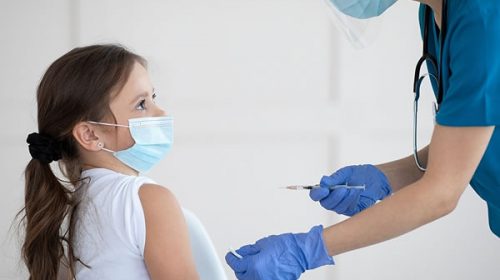 Las cuatro razones por las que la Sociedad Argentina de Pediatría alienta a vacunar a los niños contra el Covid-19