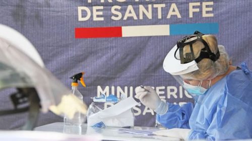 Santa Fe elimina el aislamiento para vacunados con PCR negativo