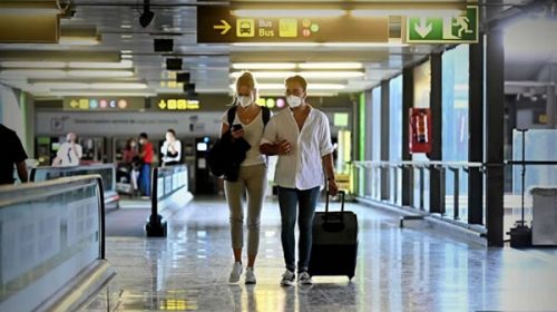Europa sacó a Argentina de la lista de países desde los que se puede viajar sin restricciones