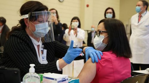 Impuesto a los no vacunados: la propuesta de Canadá que intenta aumentar la inmunización