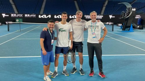 Djokovic: “Quiero quedarme e intentar competir en el Abierto de Australia”