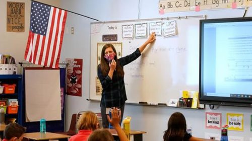 Estados Unidos retrasa el regreso a clases para testear a sus alumnos y docentes