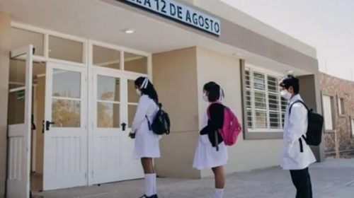 Descartan el pase sanitario en escuelas