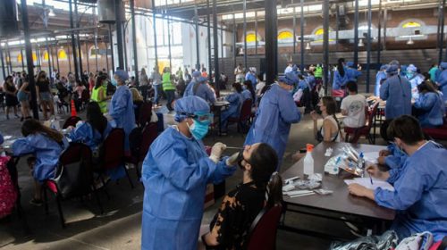 Argentina superó los 100.000 casos diarios de coronavirus
