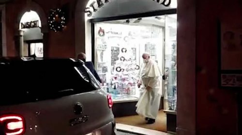 «Extraño caminar como lo hacía en Buenos Aires»: la confesión del papa Francisco a un periodista italiano