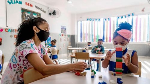 Brasil: cuatro de cada 10 alumnos no aprendieron a leer y escribir en 2021