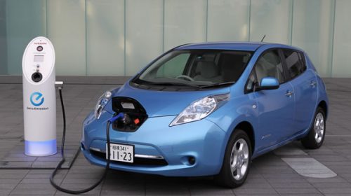 Autorizan la importación de casi mil autos eléctricos, híbridos y con motor a hidrógeno
