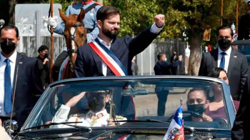 Gabriel Boric asumió el cargo y se convirtió en el presidente más joven de su país