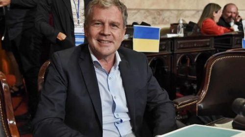 Galimberti criticó a los legisladores del PRO que se fueron del recinto y respaldó un posteo del diputado Manes