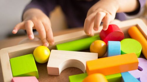 Las empresas deberán ofrecer guarderías para los hijos de sus empleados