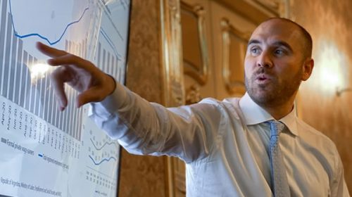 El acuerdo con el FMI “es el único camino posible para hacer frente a los compromisos”