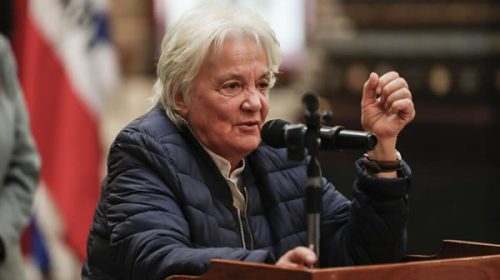 Uruguay: tras 22 años, la exvicepresidenta Lucía Topolansky renunció al Senado