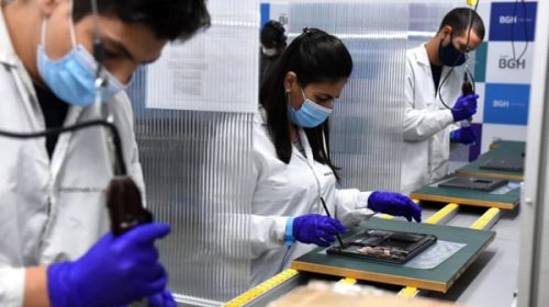 Licitan netbooks e intentan cubrir el déficit de conectividad en escuelas públicas