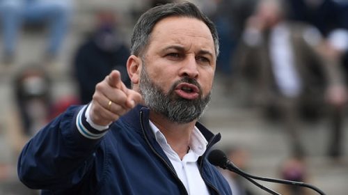 Avanza la ultraderecha en España: por primera vez VOX integrará un gobierno regional