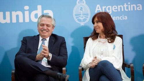 Alberto Fernández y Cristina Kirchner encabezarán el acto por los 100 años de YPF