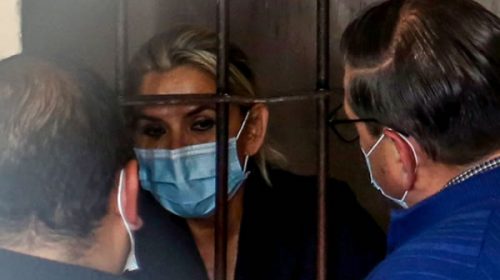 Bolivia: la Fiscalía pidió 15 años de prisión para Jeanine Áñez