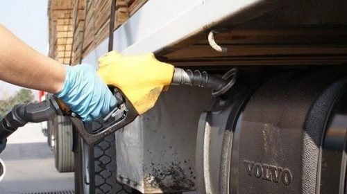 El transporte de cargas advirtió que se agrava la falta de gasoil: alertan por sobreprecios en el interior