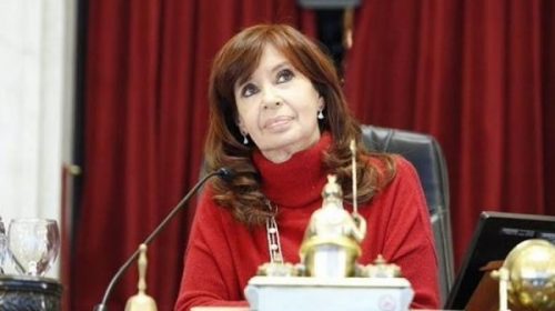 Cristina reactiva el Senado con un llamado a sesión y un informe de gestión de Manzur