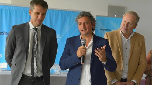 Bravo firmó convenio con ENOHSA para obras en la zona norte de Federación