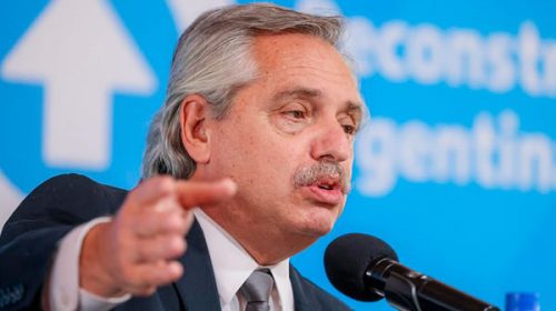 Alberto Fernández encabeza el acto de promulgación de las leyes de VIH y Oncopediatría