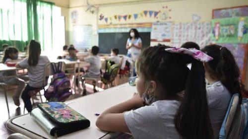 Quinta hora de clases: cuatro provincias se sumaron a la iniciativa de Nación y otras cuatro evalúan hacerlo