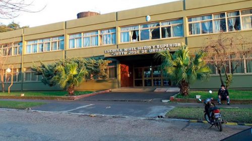 El alumno que quiso prender fuego a otro, momentáneamente, no volverá a clases