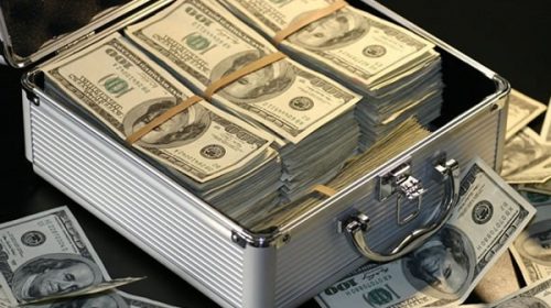 Cuentas en el exterior: AFIP investiga 1.800 casos de 2018 para cobrar impuestos evadidos