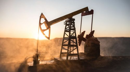 Neuquén busca romper el récord de producción de petróleo