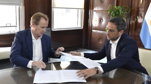 Tregua entre Cabandié y Bordet: Nación enviará dinero y recursos a Entre Ríos para combatir los incendios en el Delta