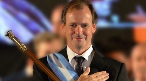 Se necesita un centenar de candidaturas para sostener una postulación a la gobernación