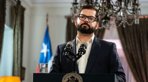 Gabriel Boric llama a todos los partidos a redactar otra Constitución