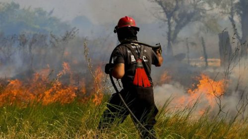 El fuego no da tregua: hay tres focos de incendio en la provincia