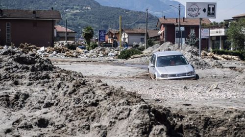 Fuertes lluvias y grandes inundaciones azotaron el centro de Italia: murieron nueve personas