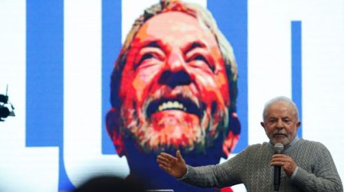 A 20 días del voto Lula sigue al frente de las encuestas en Brasil