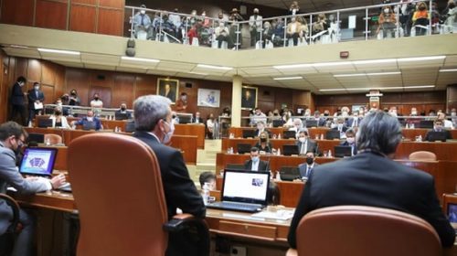 Tras 12 años, San Juan aprobó ayer regreso de Ley de Lemas
