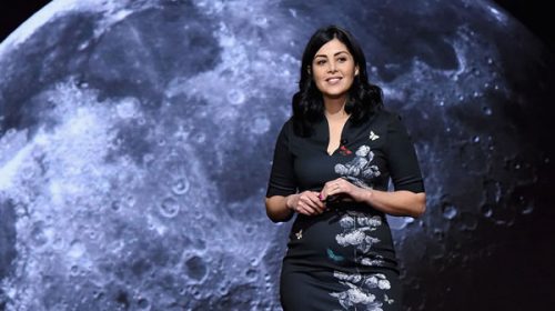 Directora de la NASA afirma que buscan “colonizar otros planetas”