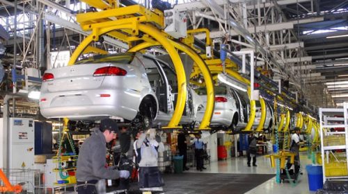 La presión impositiva para la producción de autos 0km se duplicó en un año