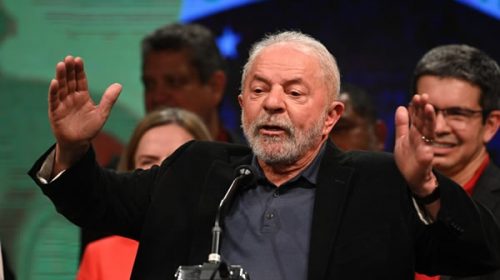 Lula mantiene diez puntos de ventaja sobre Bolsonaro
