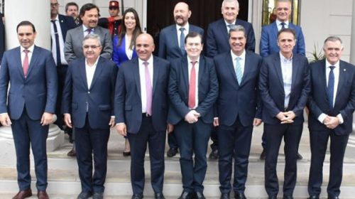 Cita hoy de gobernadores del NOA y NEA que esperan guiño de Nación