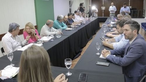 Pasó a cuarto intermedio la paritaria estatal y docente: qué ofreció Provincia
