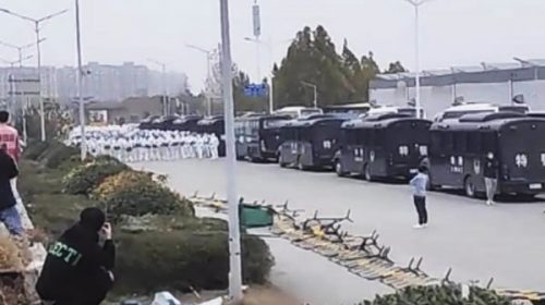 China: violentas protestas en la fábrica de iPhone por demandas laborales