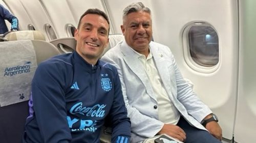 La delegación argentina viajó a Qatar con Lionel Scaloni a la cabeza