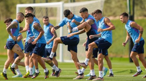 La selección argentina entrena de cara a Polonia: ¿Scaloni vuelve a cambiar el equipo?