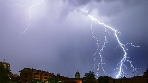 Siete provincias con alertas naranjas y amarillas por lluvias y tormentas severas