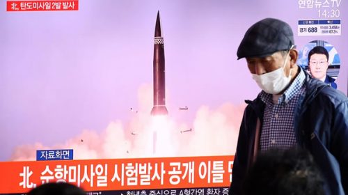 Corea del Norte lanza más de 100 proyectiles