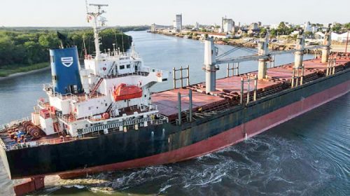 Los puertos entrerrianos cargan y exportan en forma simultánea