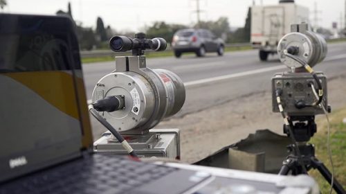 Con casi 200 cámaras y radares controlan el exceso de velocidad en rutas de todo el país
