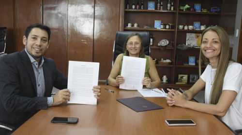 Más de 50 municipios aportan datos sobre primera infancia al Registro Único de Centros de Desarrollo Infantil