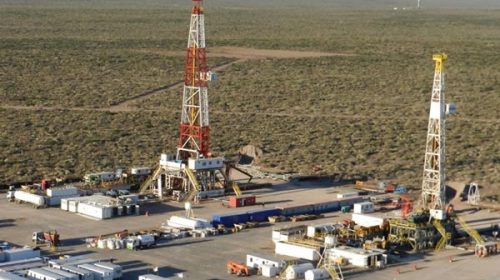 Vaca Muerta: Massa anunció la inauguración de un oleoducto entre Río Negro y Neuquén