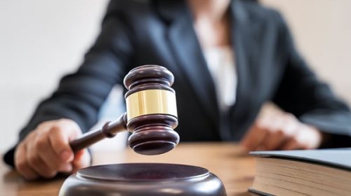 En la Justicia entrerriana hay mayoría de mujeres, pero una minoría accede a cargos altos En la Justicia entrerriana hay mayoría de mujeres, pero una minoría accede a cargos altos